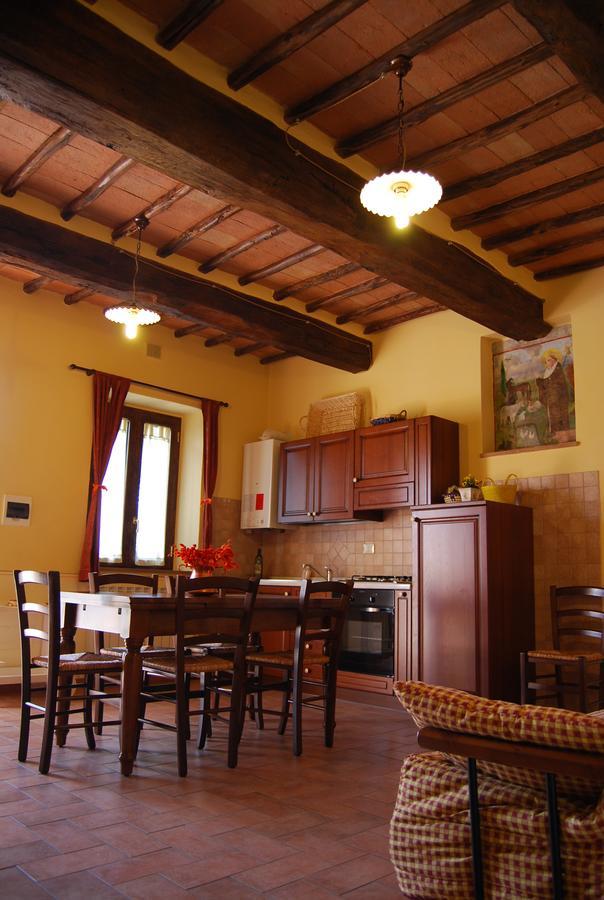 Agriturismo Rustichino Villa Giano dell'Umbria Luaran gambar
